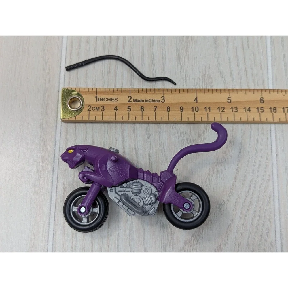 Fisher‎ Price Imaginext DC Super Friends Catwoman Figure Whip Panther Cycle set